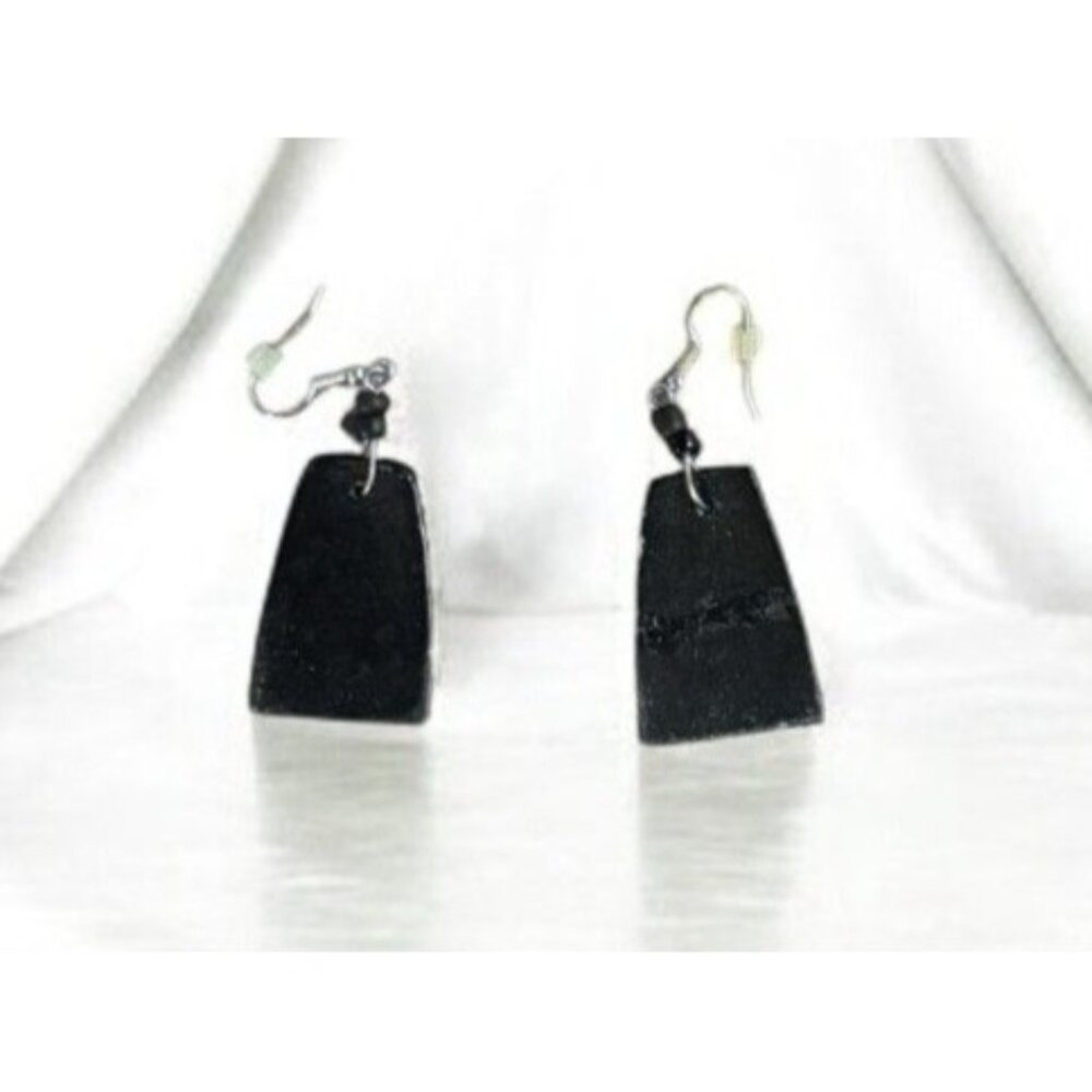 Handcrafted Shell Guinea Fowl Earrings With Unique Design & Silver Hooks - Picture 2 of 7